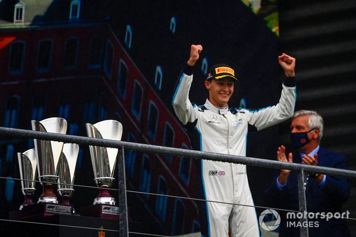 Podio: segundo lugar George Russell, Williams