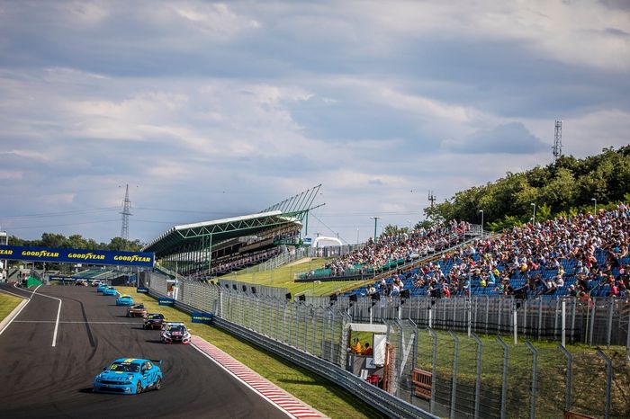 Santiago Urrutia, Cyan Performance Lynk & Co Lynk & Co 03 TCR