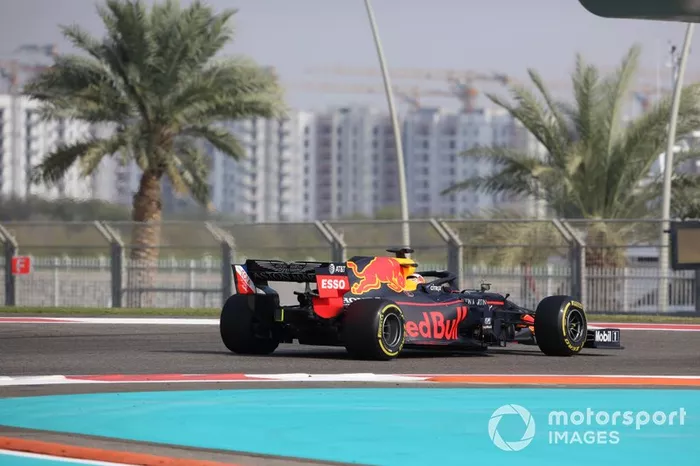 36. Red Bull Racing RB15 de 2019