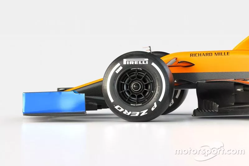 McLaren MCL35 front wing