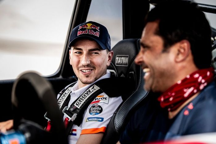 Nasser Al Attiyah y Jorge Lorenzo