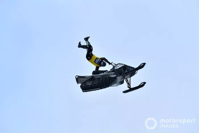 Espectáculo en la nieve antes de la Race of Champions