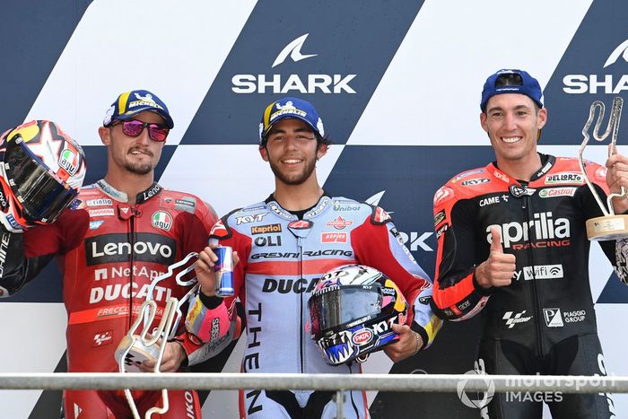 Podio: ganador de la carrera Enea Bastianini, Gresini Racing, segundo lugar Jack Miller, Ducati Team, tercer lugar Aleix Espargaro, Aprilia Racing Team