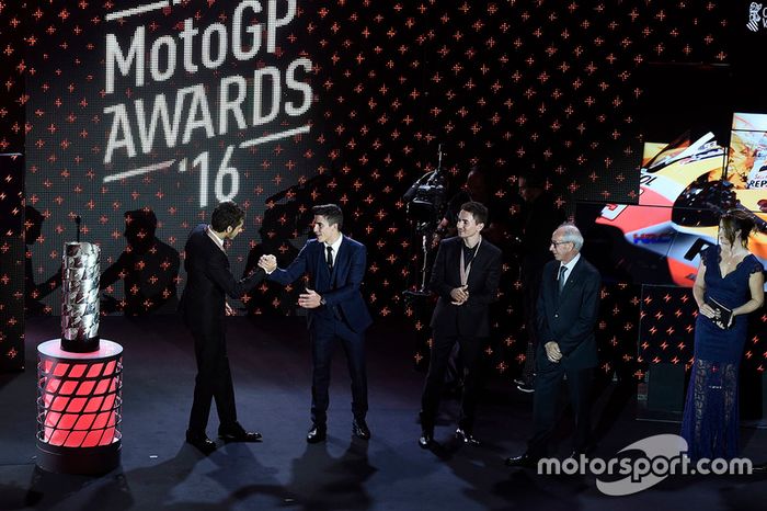 Carmelo Ezpeleta, CEO Dorna Sports, Valentino Rossi, Yamaha Factory Racing, Marc Marquez, Repsol Honda Team, Jorge Lorenzo, Yamaha Factory Racing