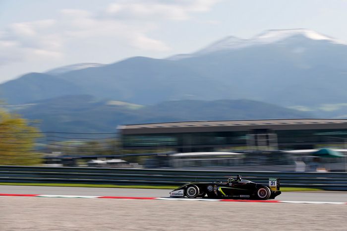 Lando Norris, Carlin Dallara F317 - Volkswagen