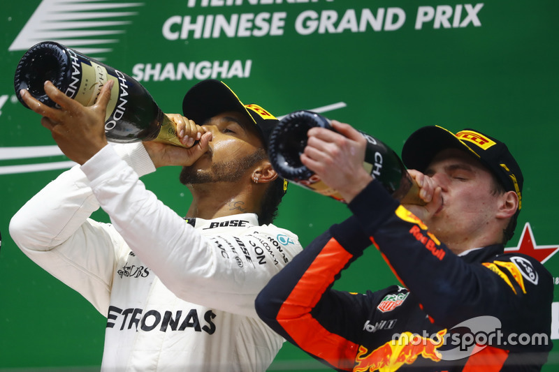 Lewis Hamilton, Mercedes AMG, Max Verstappen, Red Bull
