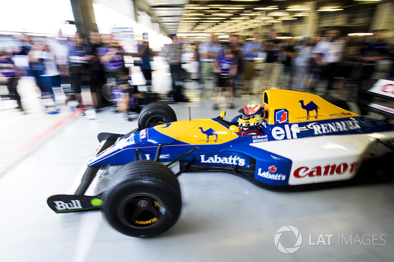 Karun Chandhok leaves the pit garage in a Williams FW14B Renault