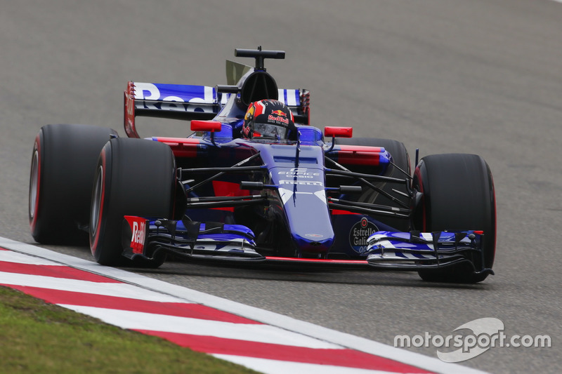 Ausfall: Daniil Kvyat, Scuderia Toro Rosso STR12