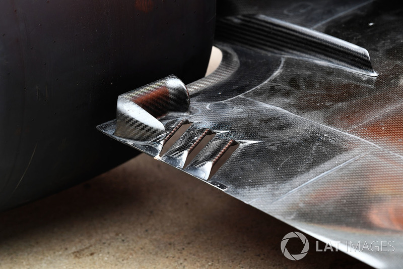 Renault Sport F1 Team R.S. 18 rear floor detail