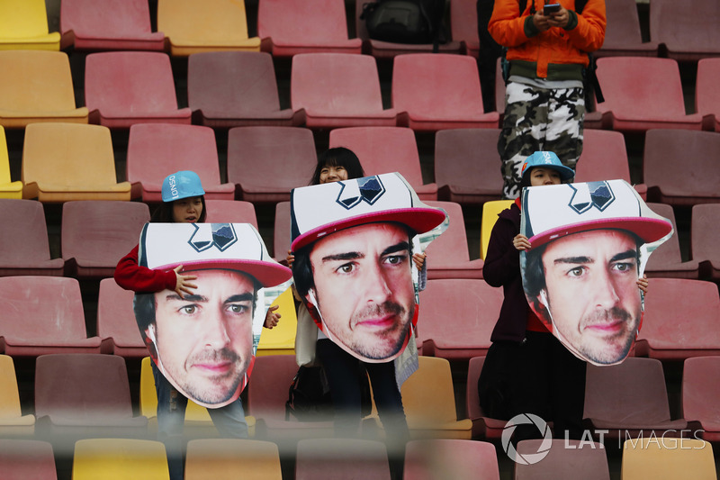 Des fans de Fernando Alonso, McLaren