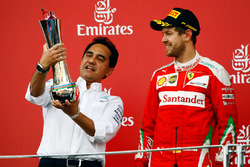 Sebastian Vettel, Ferrari (Right)