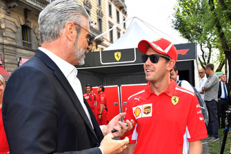 Maurizio Arrivabene, Ferrari Takım Patronu ve Sebastian Vettel, Ferrari