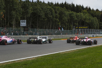 Sergio Perez, Racing Point Force India VJM11, Lewis Hamilton, Mercedes AMG F1 W09, Sebastian Vettel, Ferrari SF71H ve Esteban Ocon, Racing Point Force India VJM11 birinci turda
