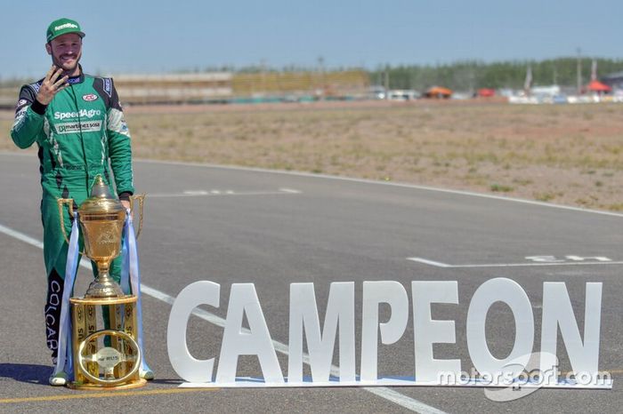 Campeón Agustín Canapino, Canapino Sports