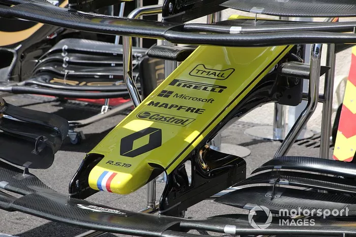 Asa dianteira da Renault