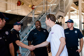 Brad Keselowski in support of the victims of the hurricane Florence
