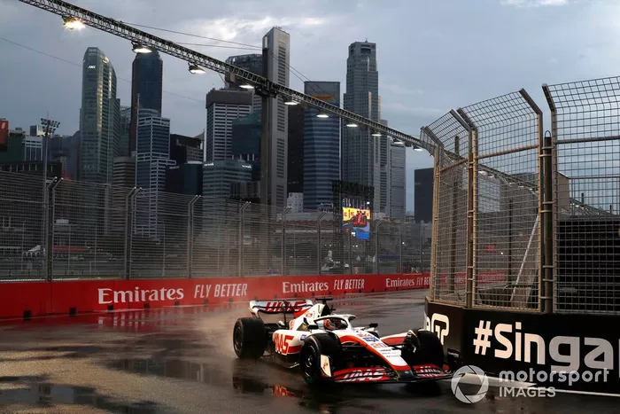 Kevin Magnussen, Haas VF-22