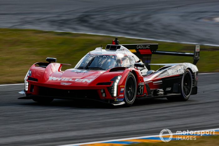 #31 Whelen Engineering Racing Cadillac V-LMDh Cadillac V- LMDh: Pipo Derani, Alexander Sims, Jack Aitken
