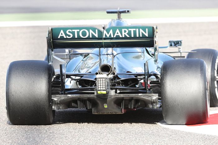 Detalle trasero del Aston Martin AMR21