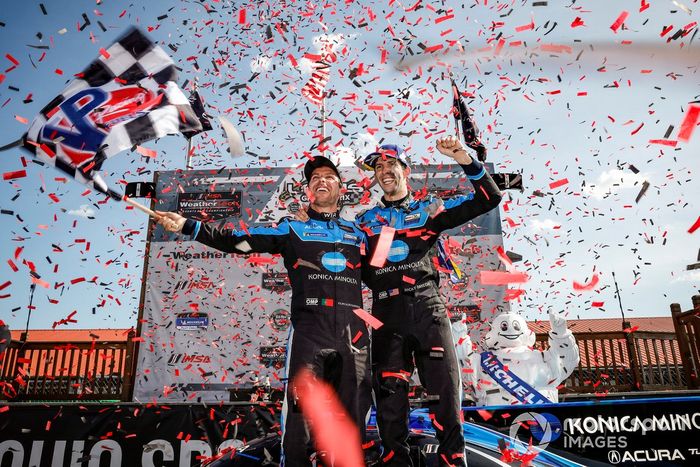 #10 Wayne Taylor Racing Acura ARX-05 Acura DPi: Ricky Taylor, Filipe Albuquerque