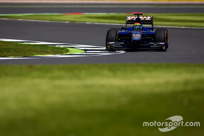 Sergio Canamasas, Carlin
