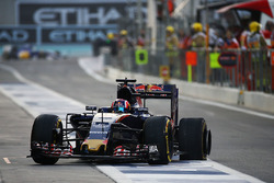 Даниил Квят, Scuderia Toro Rosso STR11: прокол
