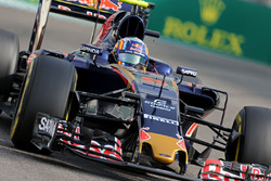 Карлос Сайнс-мл., Scuderia Toro Rosso