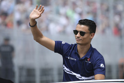 Pascal Wehrlein, Sauber, in the drivers parade