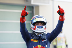 Le Champion GP2 2016 Pierre Gasly, PREMA Racing