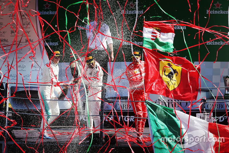 Льюіс Хемілтон, Валттері Боттас, Mercedes AMG F1, Себастьян Феттель, Ferrari