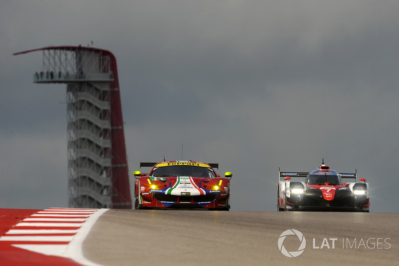 #71 AF Corse Ferrari 488 GTE: Davide Rigon, Sam Bird, #7 Toyota Gazoo Racing Toyota TS050 Hybrid: Mi