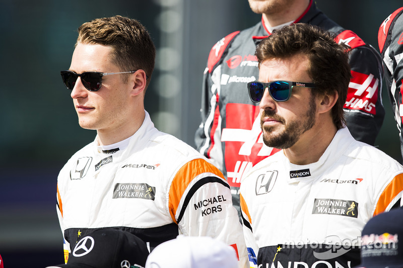 Stoffel Vandoorne, McLaren y Fernando Alonso, McLaren