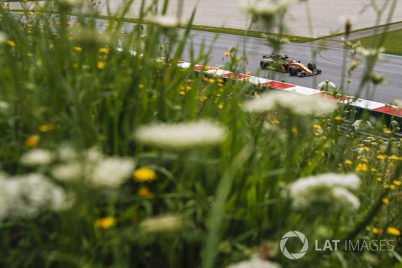 Ніко Хюлькенберг, Renault Sport F1 Team RS17