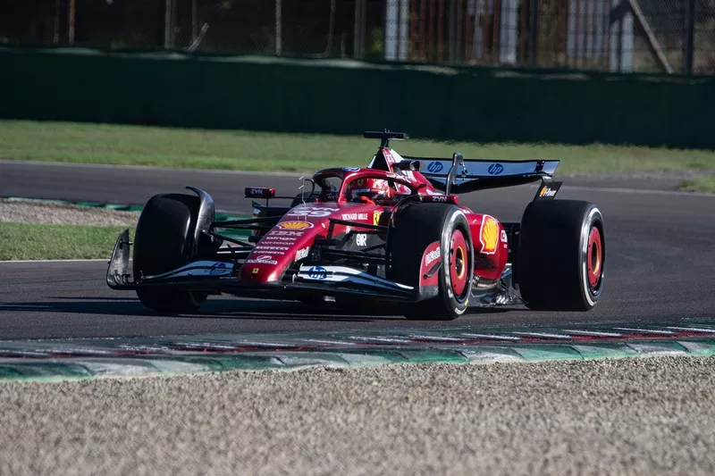 Rafa Camara, Ferrari
