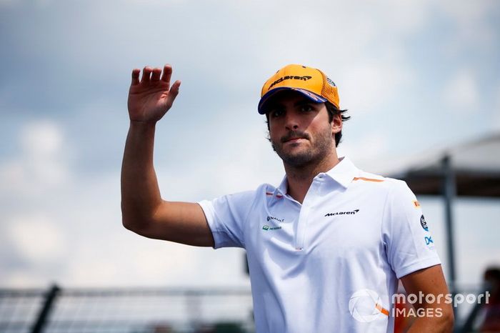 Carlos Sainz Jr., McLaren on the drivers parade