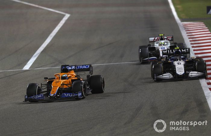 Daniel Ricciardo, McLaren MCL35M, Nicholas Latifi, Williams FW43B, Mick Schumacher, Haas VF-21