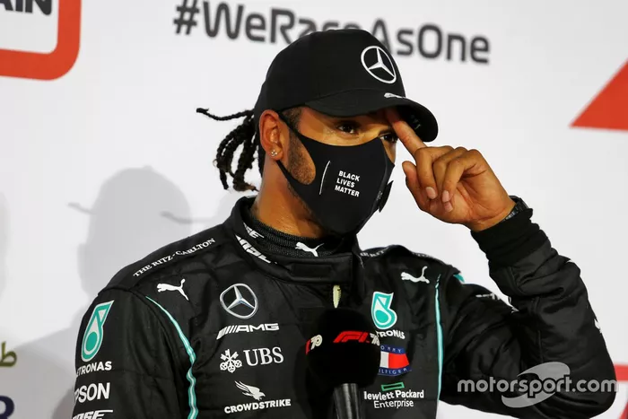 Ganador de la pole Lewis Hamilton, Mercedes F1