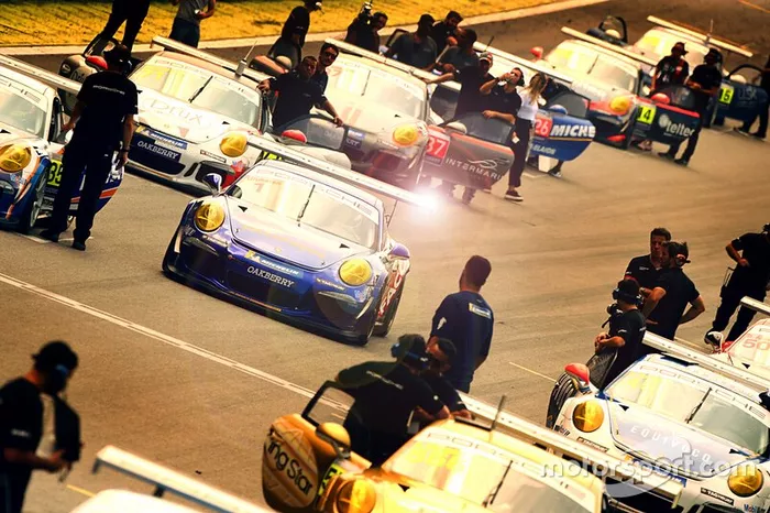 A Porsche Cup realizou apenas sua primeira etapa em Interlagos e pode voltar no final de maio.