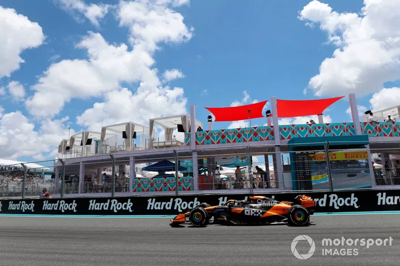 Oscar Piastri, McLaren MCL38