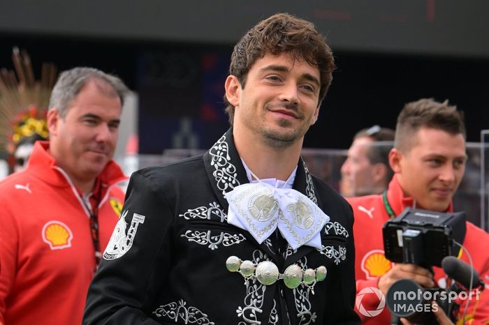 Charles Leclerc, Scuderia Ferrari, vestido de mariachi 
