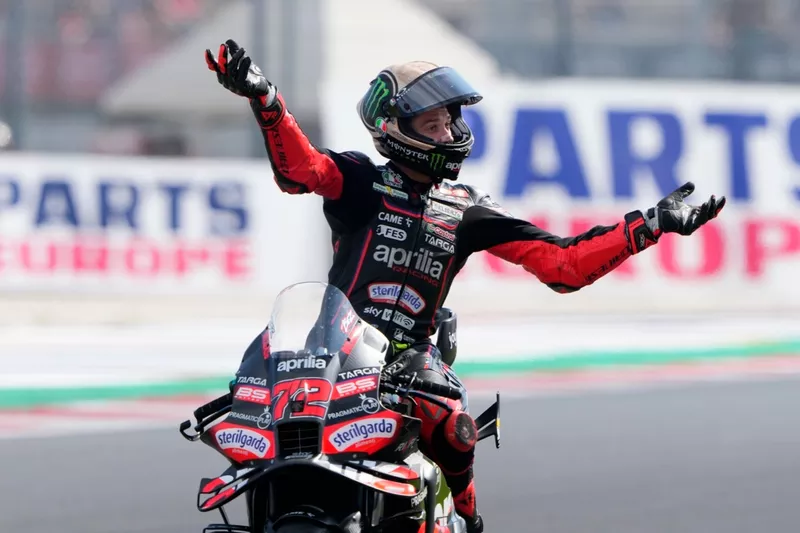 Marco Bezzecchi, Aprilia Racing