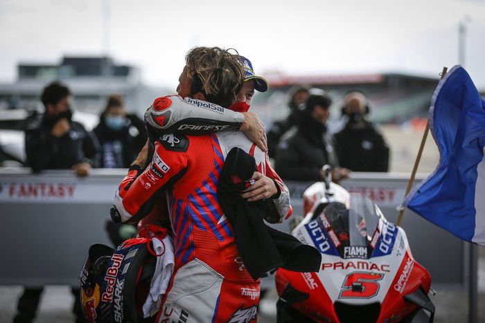 Ganador Jack Miller, Ducati Team, segundo lugar Johann Zarco, Pramac Racing