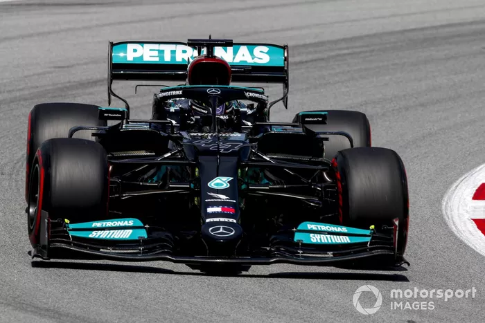 Lewis Hamilton, Mercedes W12