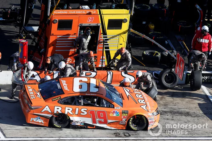 Daniel Suarez, Joe Gibbs Racing, Toyota Camry ARRIS