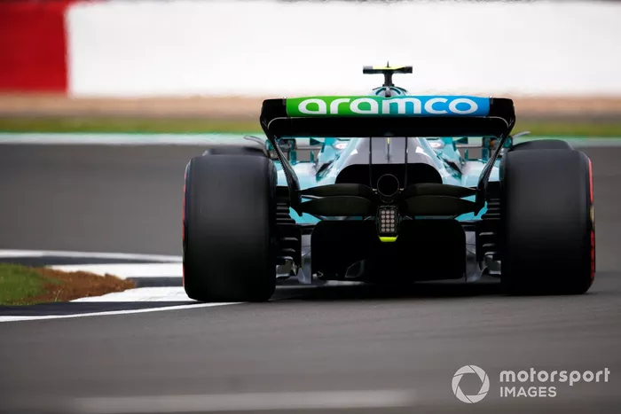Lance Stroll, Aston Martin AMR22