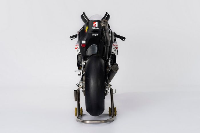 Moto de Takaaki Nakagami, LCR Honda