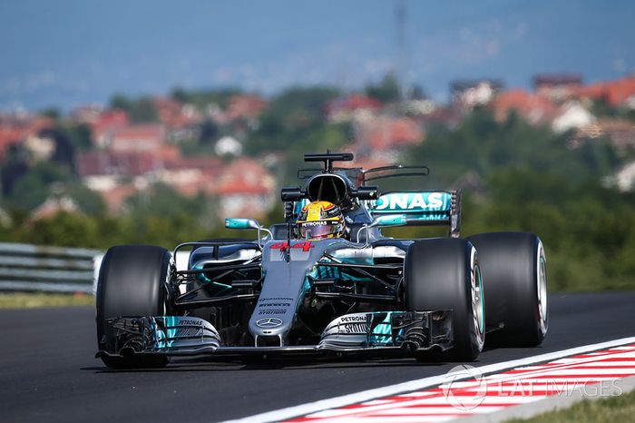 Lewis Hamilton, Mercedes-Benz F1 W08 Hybrid