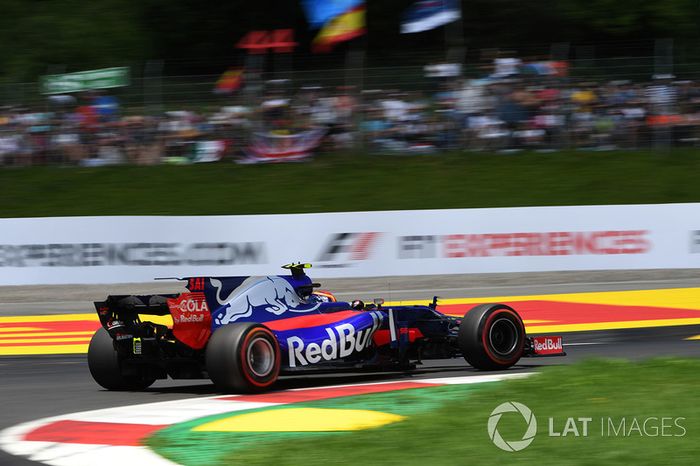 9º Carlos Sainz, Scuderia Toro Rosso STR12 (29 puntos)