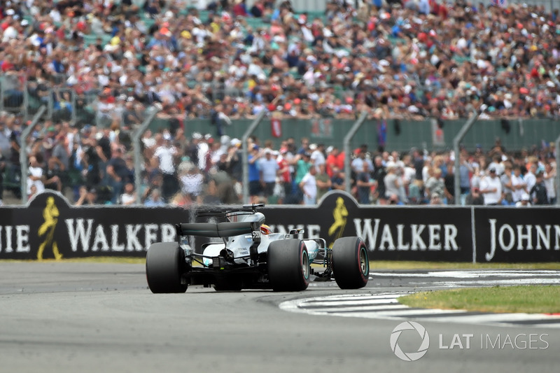 Lewis Hamilton, Mercedes-Benz F1 W08