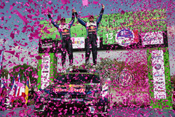 I vincitori Jari-Matti Latvala, Miikka Anttila, Volkswagen Polo WRC, Volkswagen Motorsport